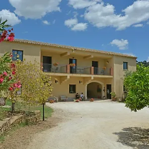 Alloggio per agriturismo Il Casale Delle Rose, Caltagirone